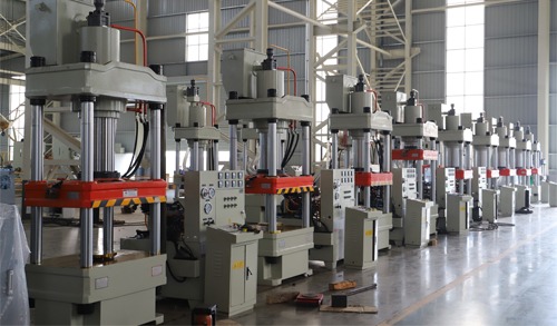 如何選擇合適的液壓機(jī)廠家? 如何選擇合適的液壓機(jī)廠家?