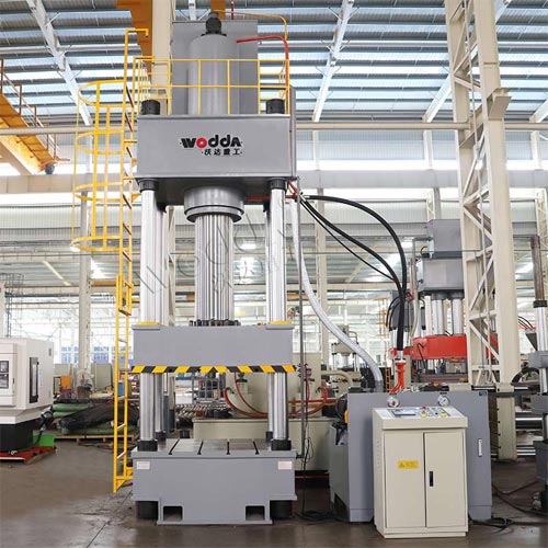 500噸玻璃鋼軟水罐底座成型液壓機