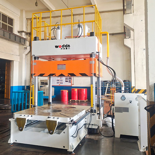 120噸輪胎模具試驗機