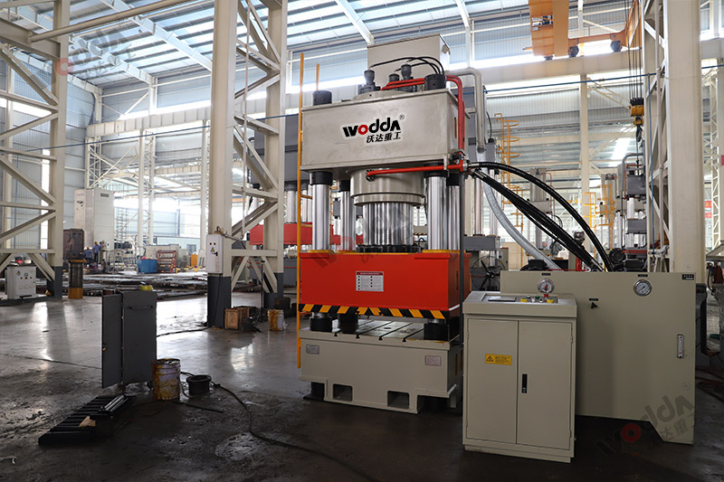 630噸錨桿托盤液壓機 630噸錨桿托盤液壓機