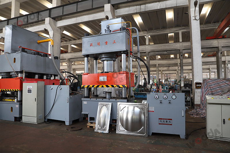 不銹鋼水箱板成型液壓機 不銹鋼水箱板成型液壓機