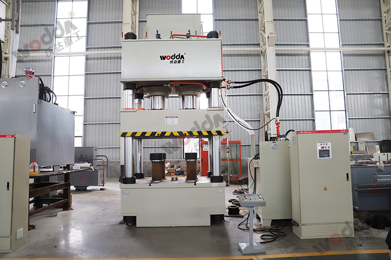 塑料托盤生產設備機器-800噸四柱液壓機 塑料托盤生產設備機器-800噸四柱液壓機