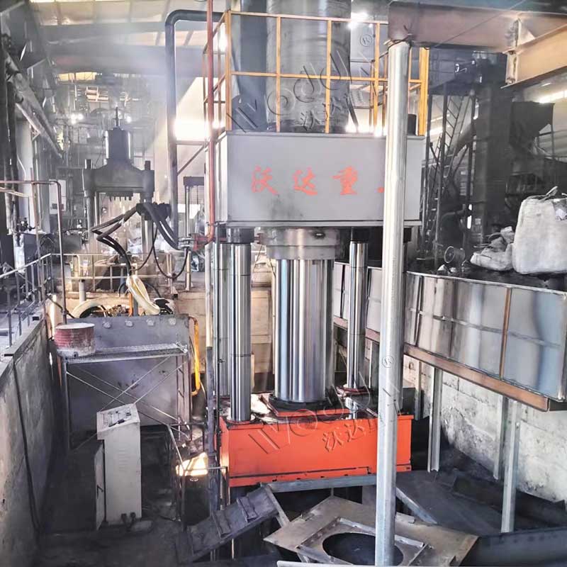 1600噸石墨坩堝生產設備 1600噸石墨坩堝生產設備