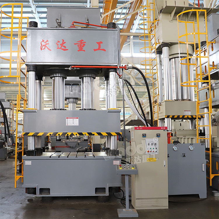 500噸雙缸四柱液壓機(jī) 500噸雙缸四柱液壓機(jī)