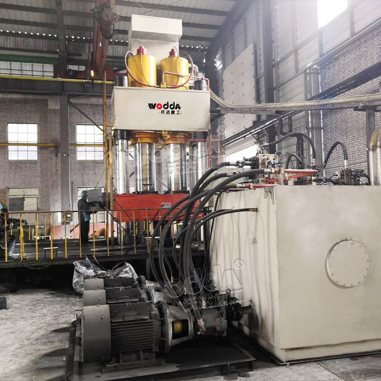 1250噸石墨坩堝液壓機 1250噸石墨坩堝液壓機