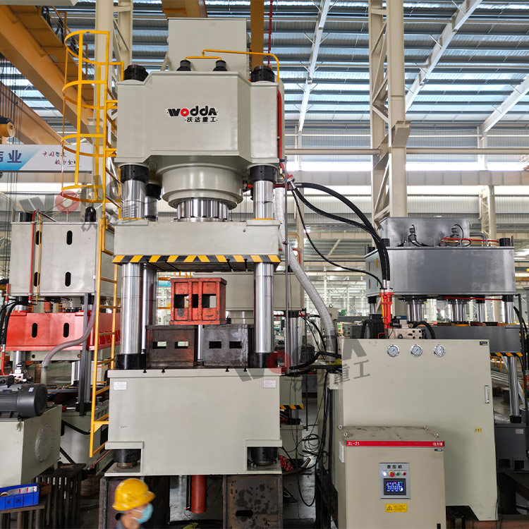 1000噸陶瓷粉末成型液壓機(三梁四柱式) 1000噸陶瓷粉末成型液壓機(三梁四柱式)