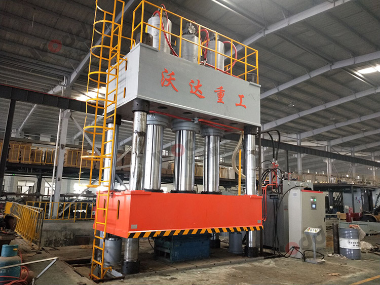 2000噸三梁四柱液壓機多少錢 2000噸三梁四柱液壓機多少錢