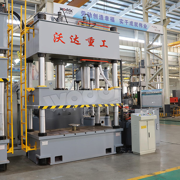 315噸復合材料成型液壓機 315噸復合材料成型液壓機