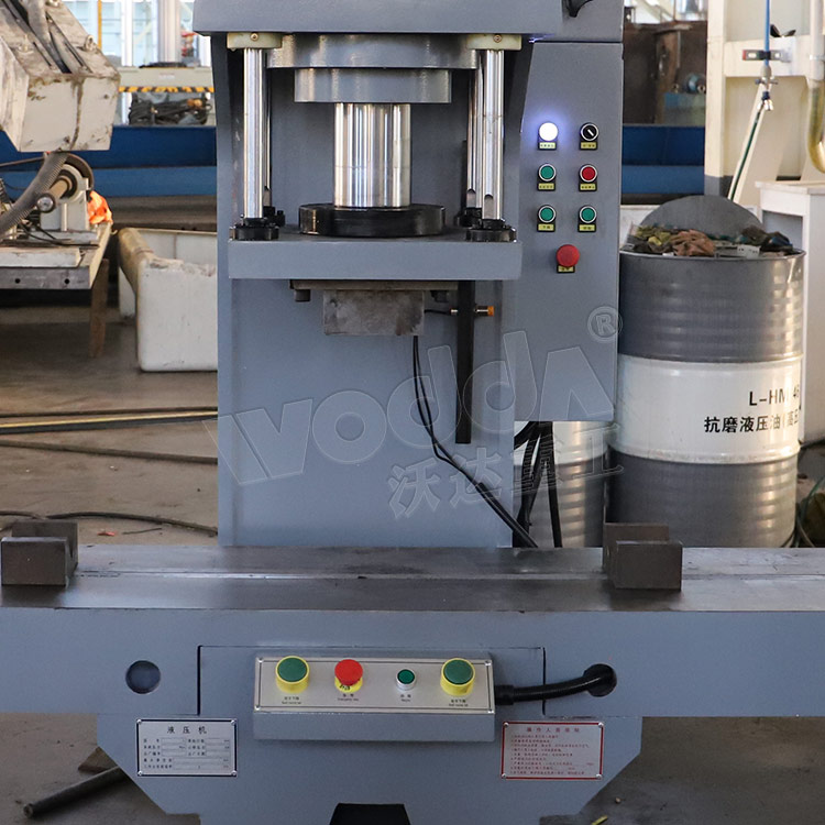 63噸單臂液壓機細節 63噸單臂液壓機細節