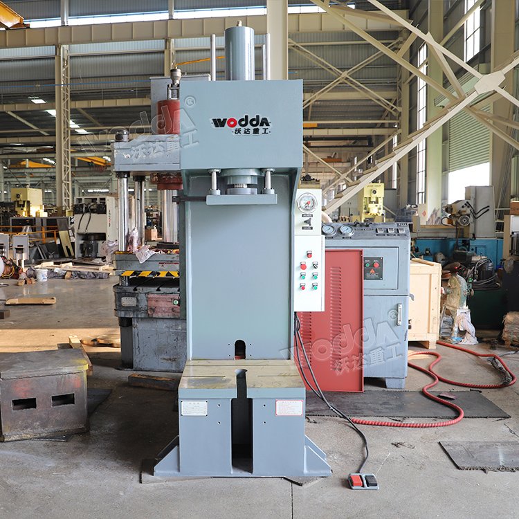 40噸單柱液壓機 40噸單柱液壓機