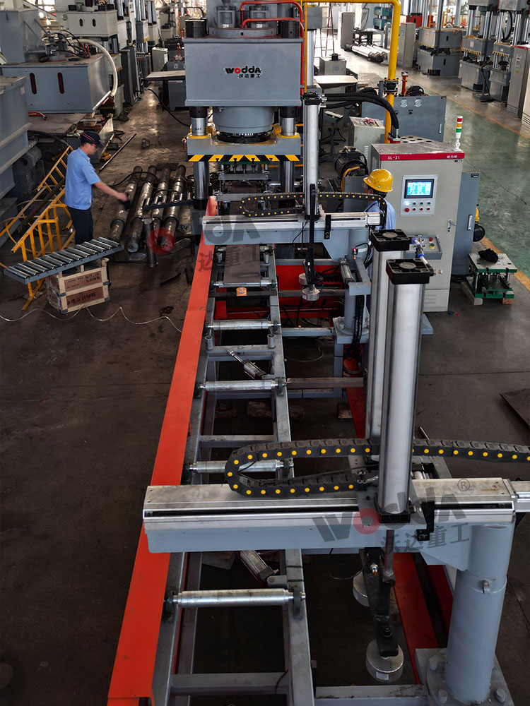 500噸全自動(dòng)錨桿托盤(pán)生產(chǎn)線(xiàn) 500噸全自動(dòng)錨桿托盤(pán)生產(chǎn)線(xiàn)