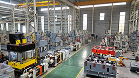 zp-9 液壓機械生產廠家車間