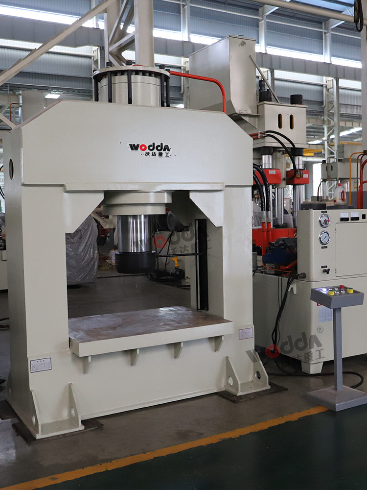 315噸龍門液壓機 315噸龍門液壓機