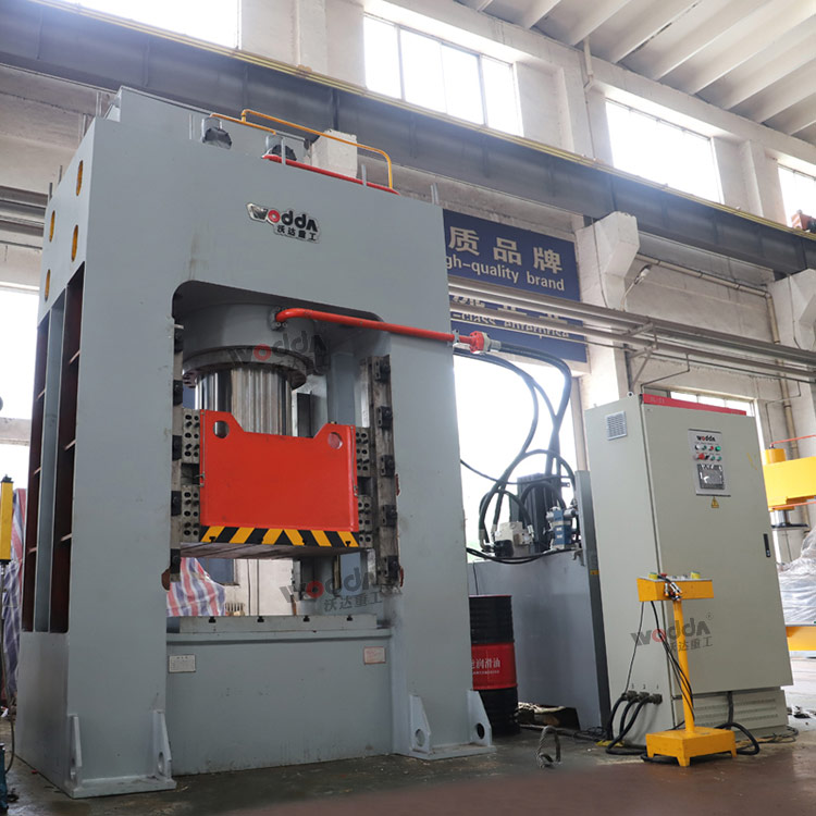 800噸框架式液壓機 800噸框架式液壓機