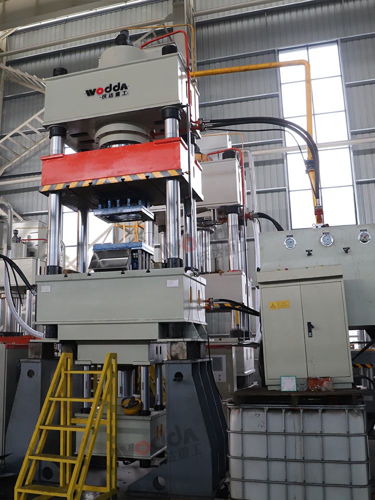 500噸不銹鋼水槽拉伸液壓機(jī) 500噸不銹鋼水槽拉伸液壓機(jī)