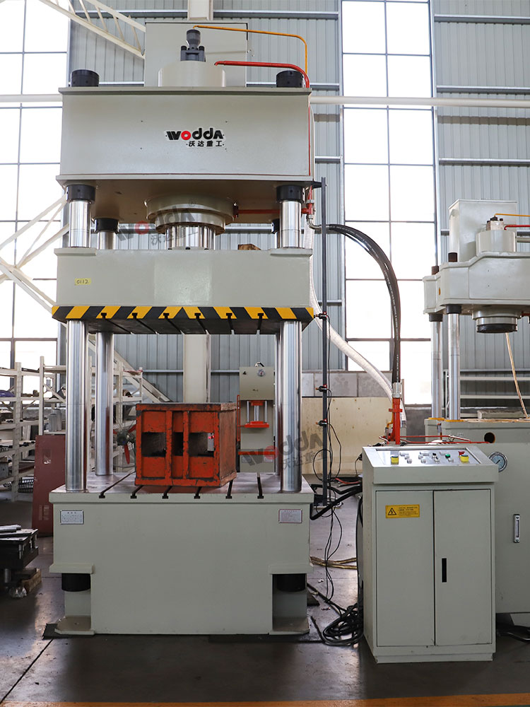 315噸國標液壓機 315噸國標液壓機