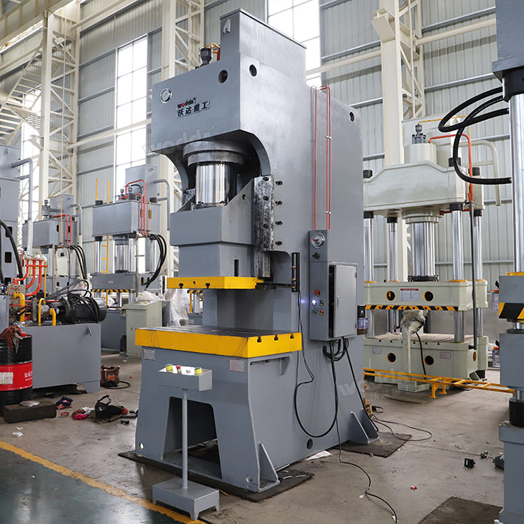 200噸液壓沖床 200噸液壓沖床