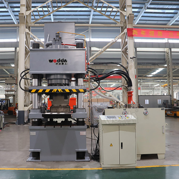 500噸四梁四柱液壓機 500噸四梁四柱液壓機