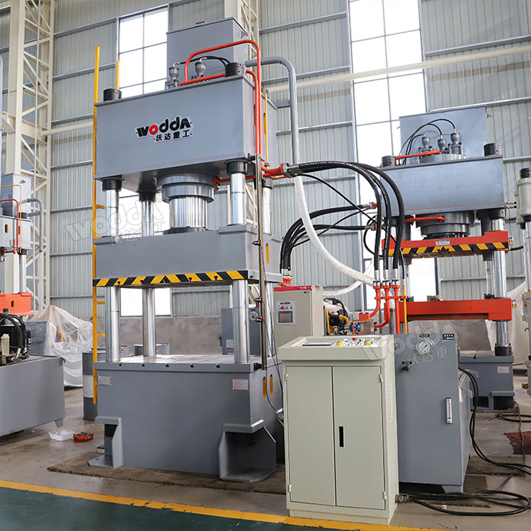 315噸三梁四柱液壓機 315噸三梁四柱液壓機