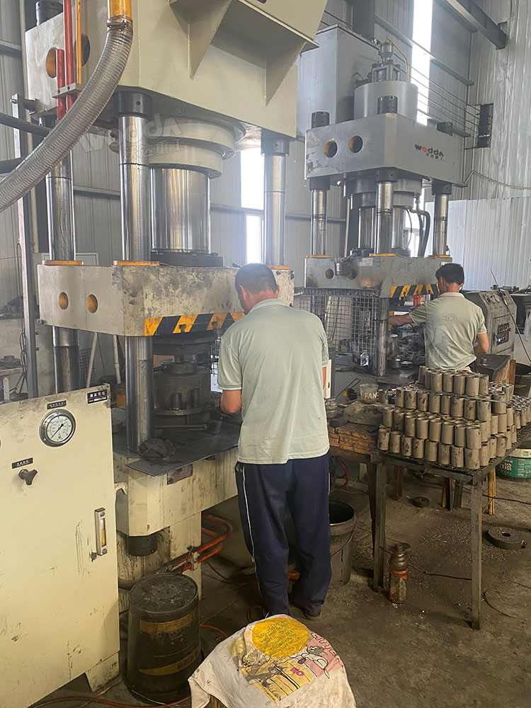 500噸鋁制品冷擠壓成型液壓機 500噸鋁制品冷擠壓成型液壓機