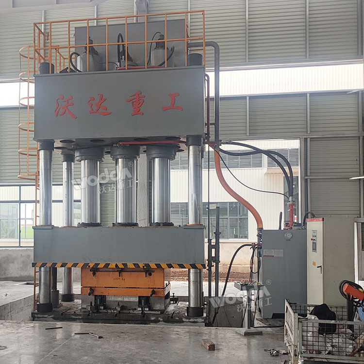 1500噸四柱液壓機模壓SMC導流罩 1500噸四柱液壓機模壓SMC導流罩