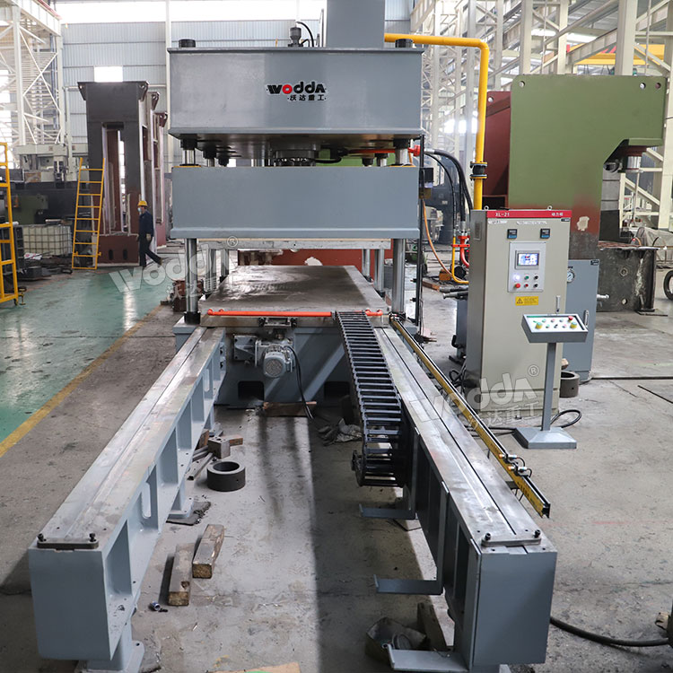 500噸鋁蜂窩復合板熱壓機 500噸鋁蜂窩復合板熱壓機