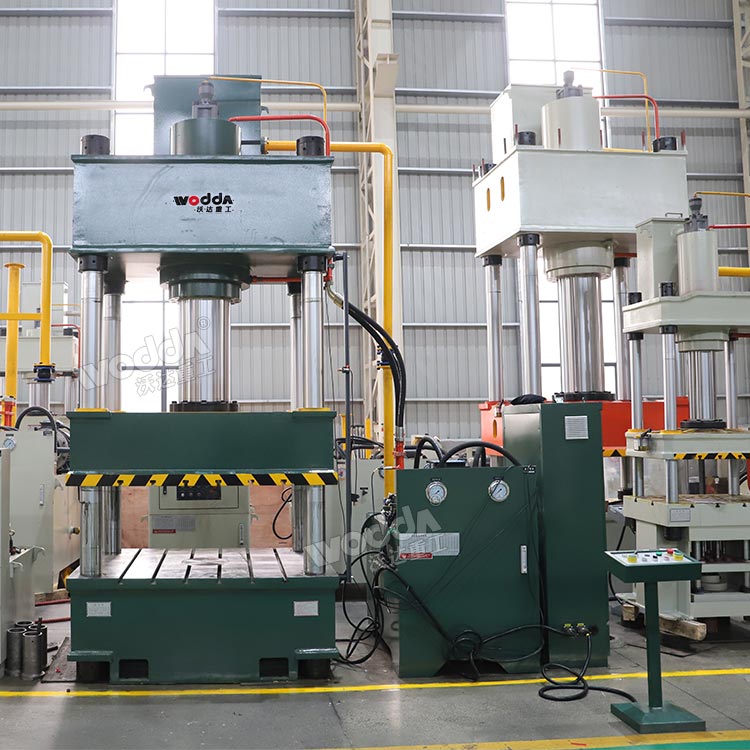 315噸三梁四柱液壓機 315噸三梁四柱液壓機