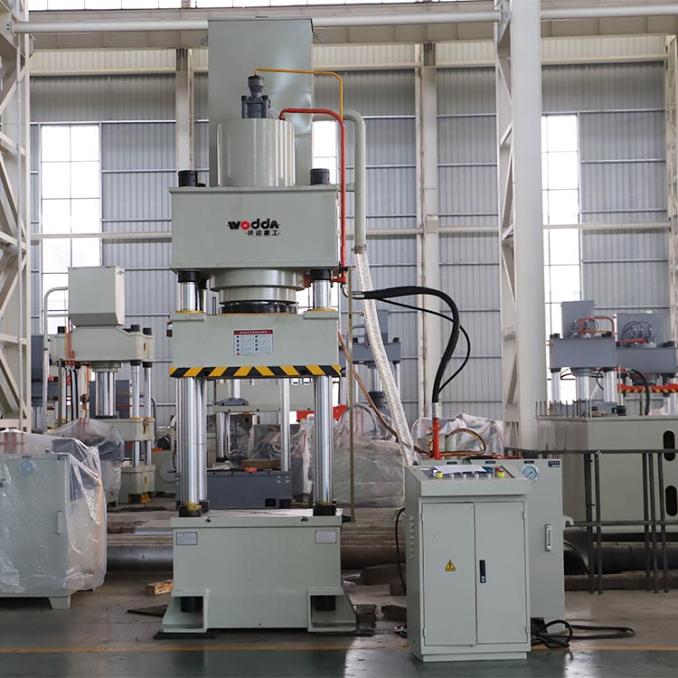 400噸三梁四柱液壓機 400噸三梁四柱液壓機