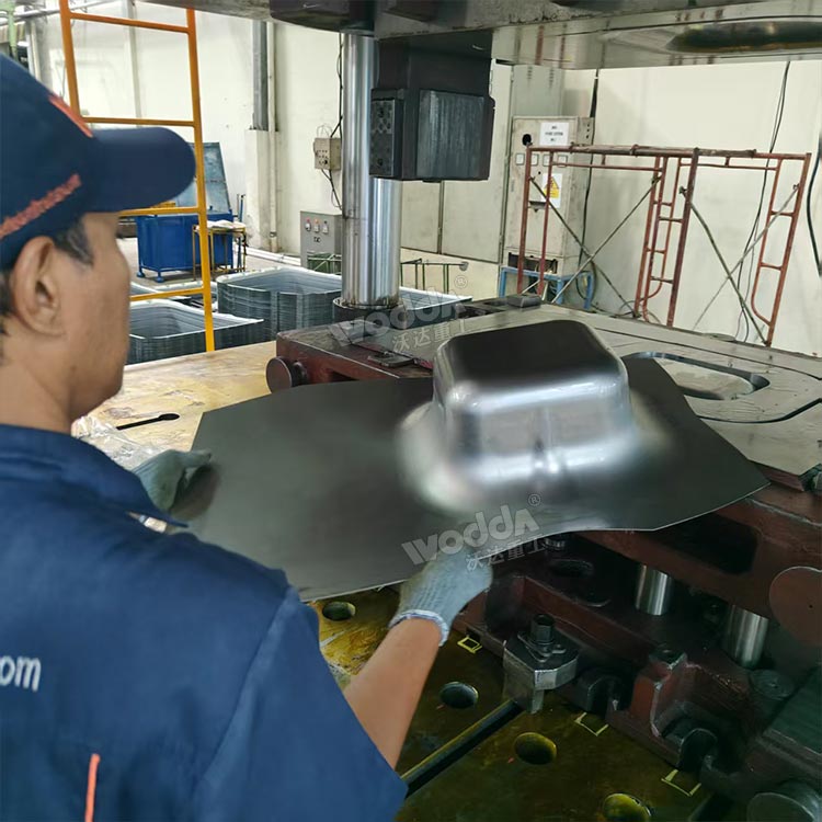 汽車(chē)變速箱油底殼 汽車(chē)變速箱油底殼