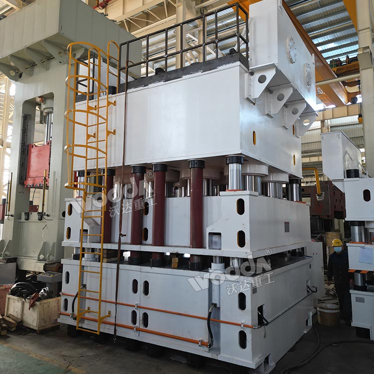 4500噸液壓機 4500噸液壓機