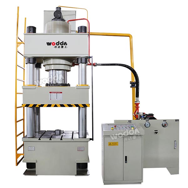 500噸四柱油壓機 500噸四柱油壓機