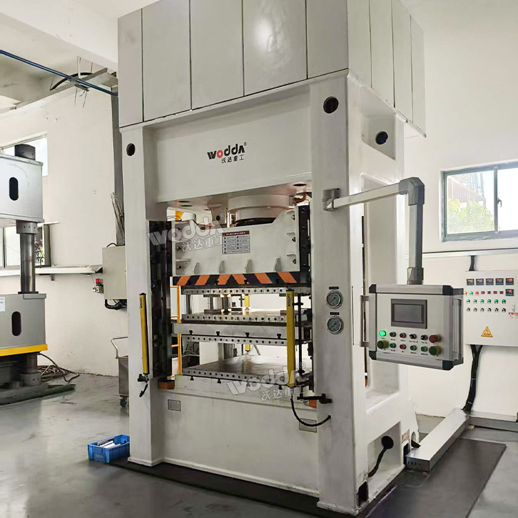 315噸框架式液壓機 315噸框架式液壓機