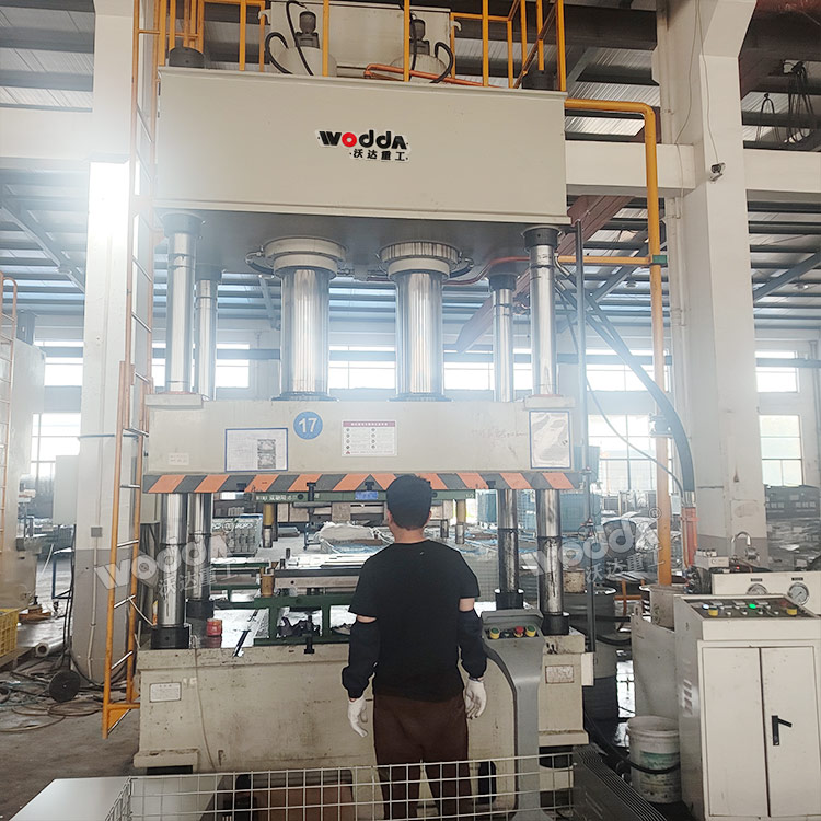 400噸洗衣機配件沖壓液壓機