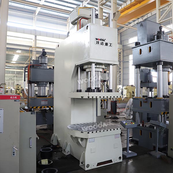 250噸單柱液壓機 250噸單柱液壓機