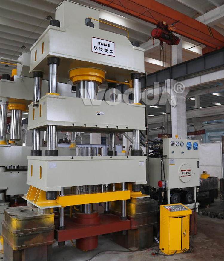 金屬拉伸液壓機(jī) 金屬拉伸液壓機(jī)