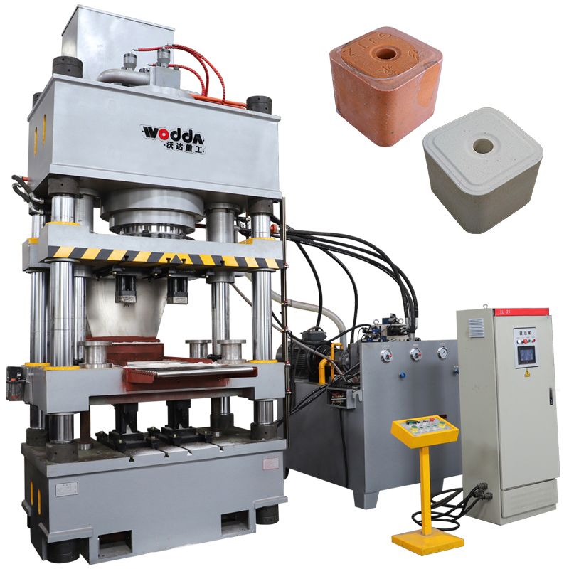 第四代牛羊舔磚液壓機